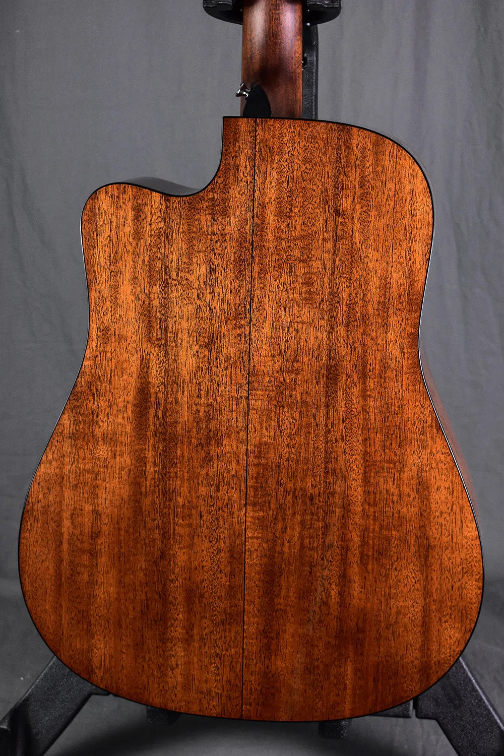 Martin DC-18E Ambertone w/ L.R. Baggs Anthem