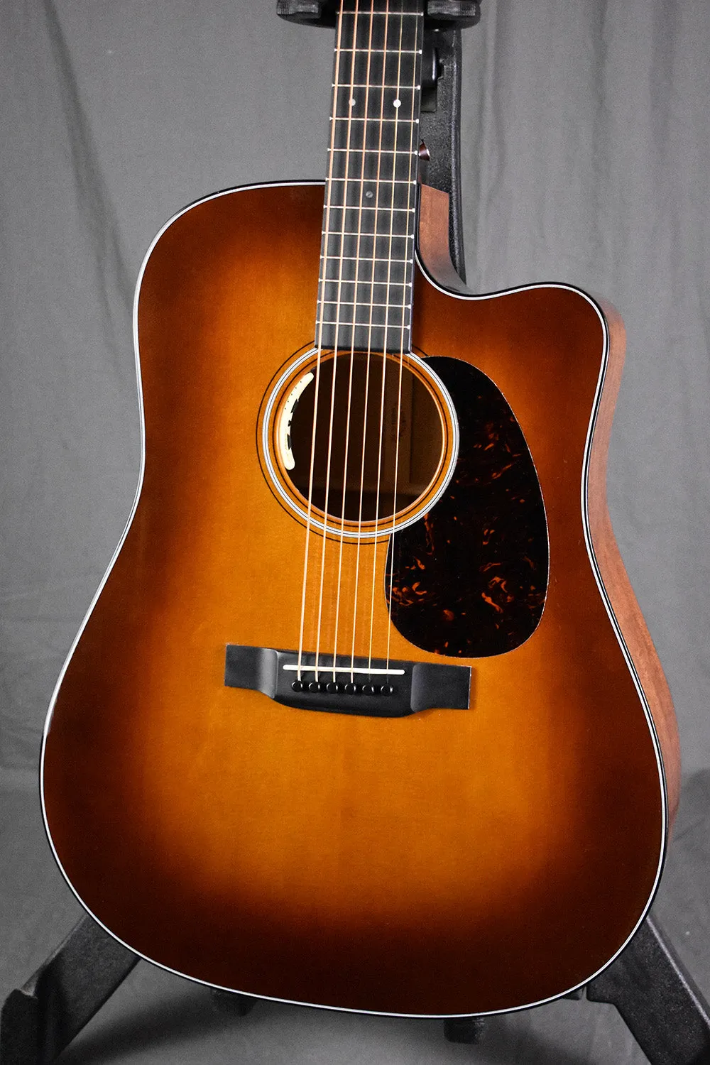 Martin DC-18E Ambertone w/ L.R. Baggs Anthem